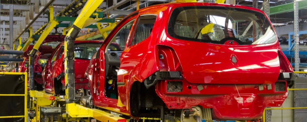 Spotsee-instrument-bumper-casestudy-spotbot-cellular-car-image