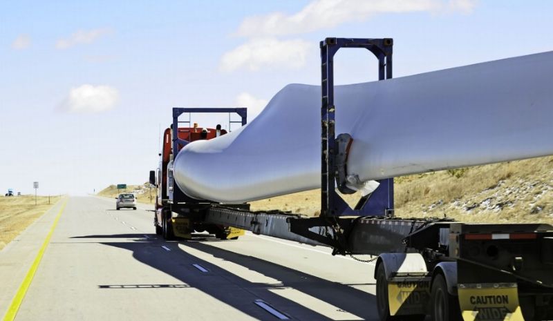 Spotsee-wind-turbine-case-study-turbine-blade