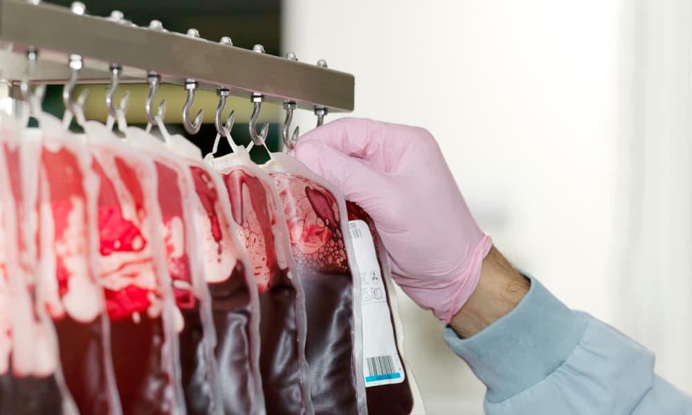 Ensure Safe Donor Blood: HemoTemp® II Blood Bag Indicators Safeguard Temperature During Transport