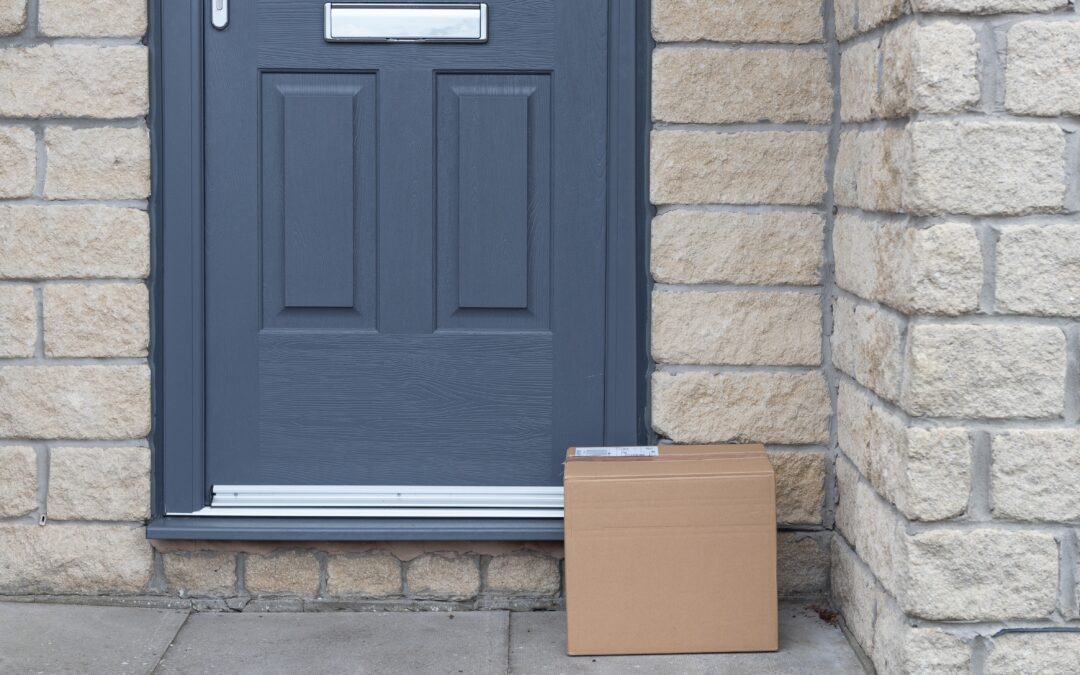 Solving the Thursday shipment problem in cold chain logistics