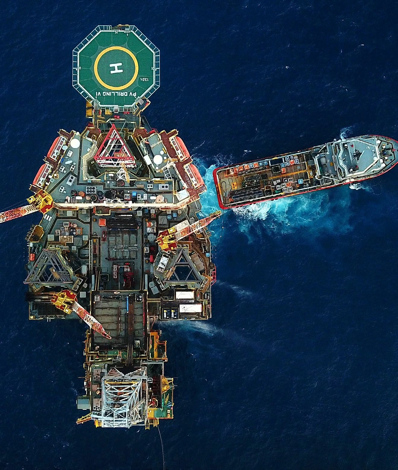Offshore-Drilling-Case-Study_SpotBot-Cellular-night-rig